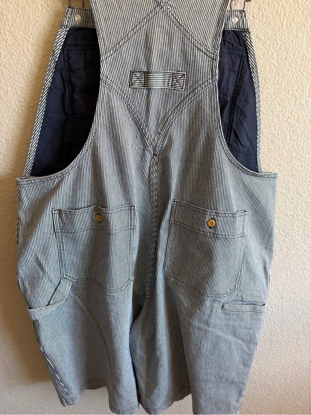 Duluth Trading Co Short Overalls Denim Blue & White Striped Utility Size XL - Picture 7 of 8